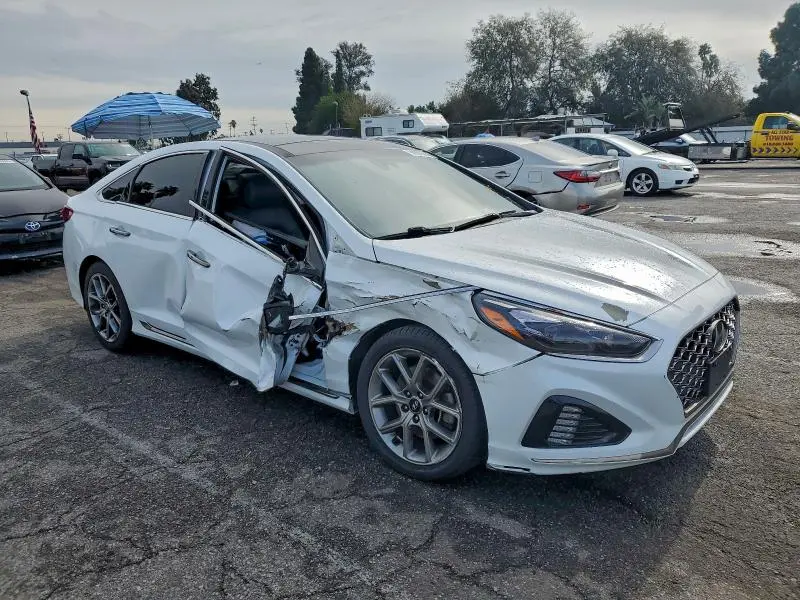 2018 HYUNDAI SONATA SPORT  