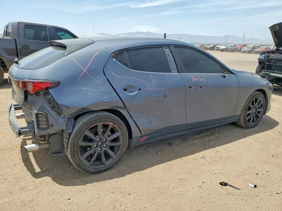 2023 MAZDA 3 PREFERRED  