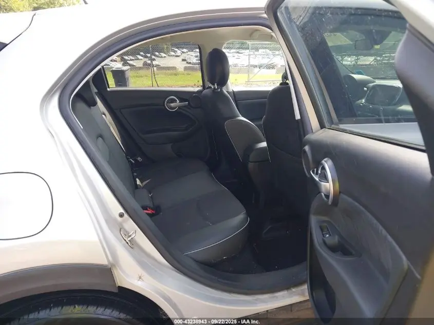 2016 FIAT 500X TREKKING