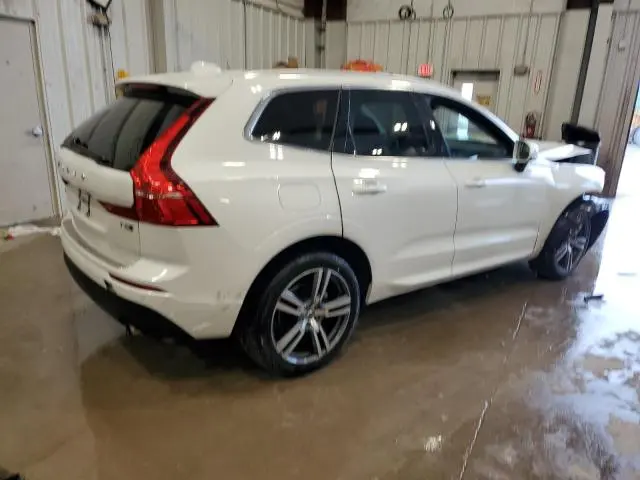 2021 VOLVO XC60 T5 MOMENTUM  