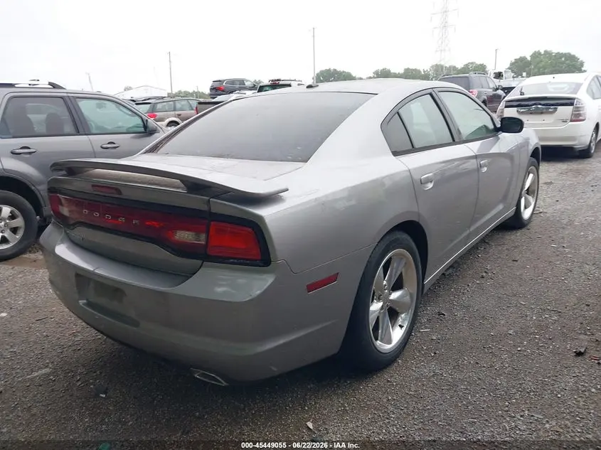 2014 DODGE CHARGER SE