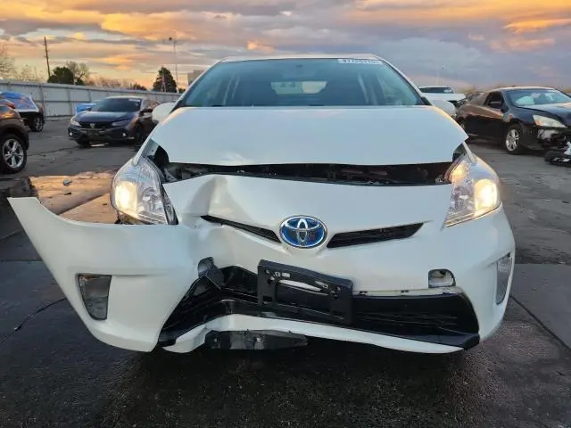 2015 TOYOTA PRIUS   
