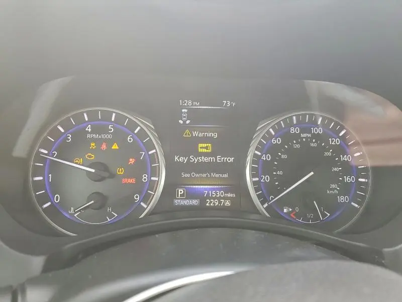 2017 INFINITI Q60 PREMIUM  