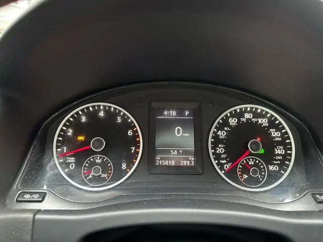 2017 VOLKSWAGEN TIGUAN SPORT  