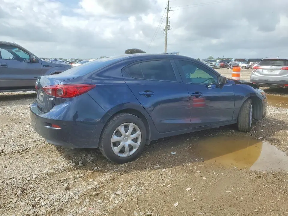 2017 MAZDA 3 SPORT  