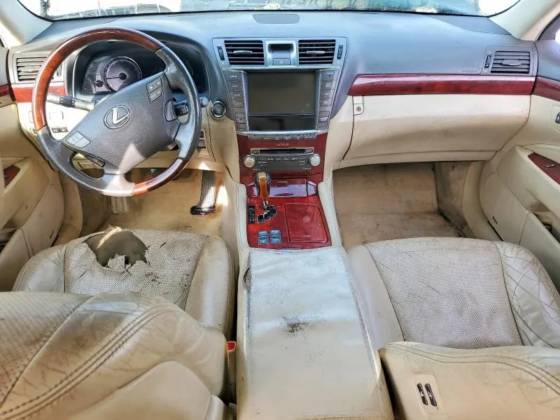 2010 LEXUS LS 460  