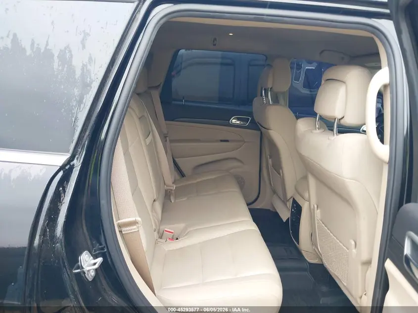 2019 JEEP GRAND CHEROKEE LAREDO E 4X4