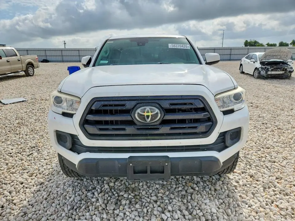 2018 TOYOTA TACOMA SR V6  