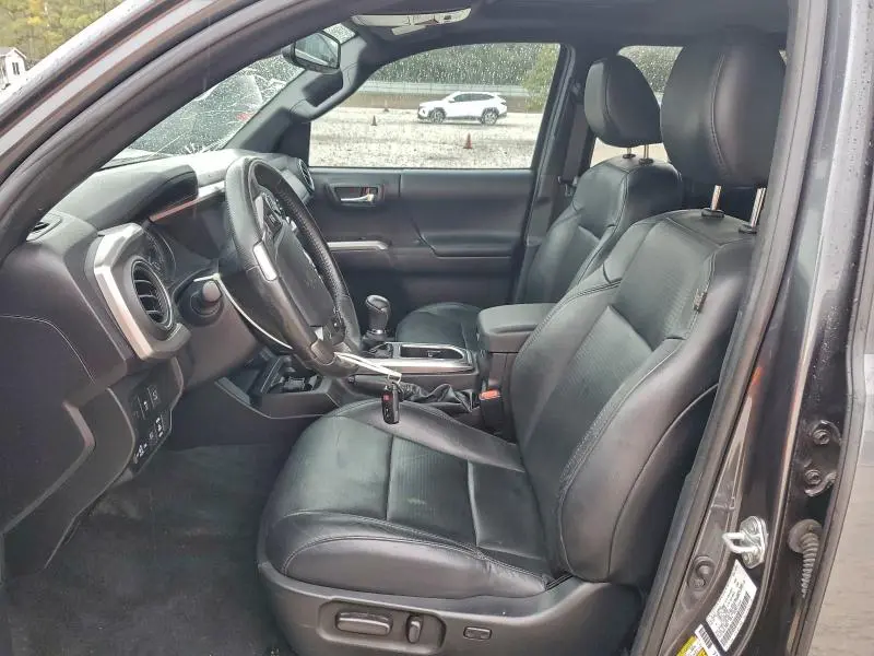 2022 TOYOTA TACOMA DOUBLE CAB  