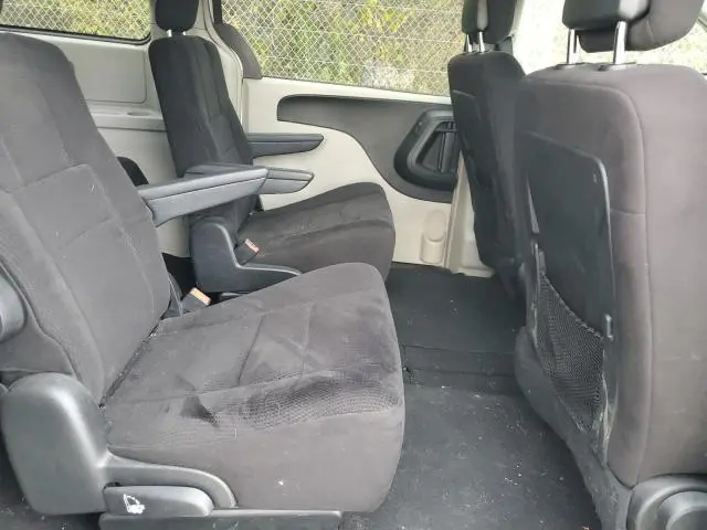 2011 CHRYSLER TOWN & COUNTRY TOURING  