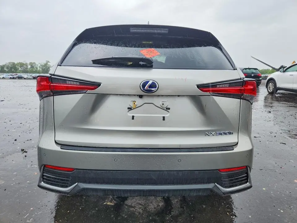2021 LEXUS NX 300H BASE  