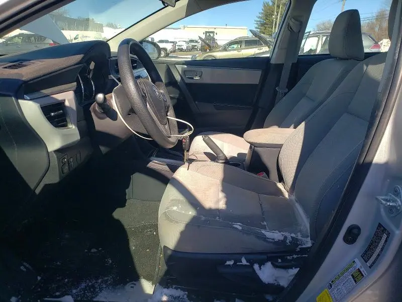 2016 TOYOTA COROLLA LE PLUS  