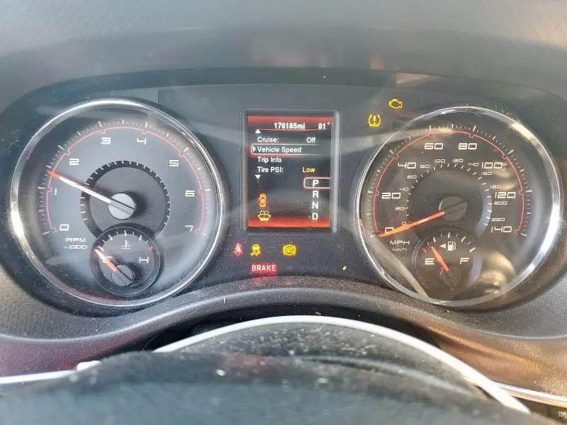 2014 DODGE CHARGER SE  