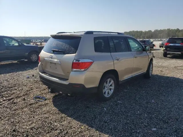 2011 TOYOTA HIGHLANDER BASE  