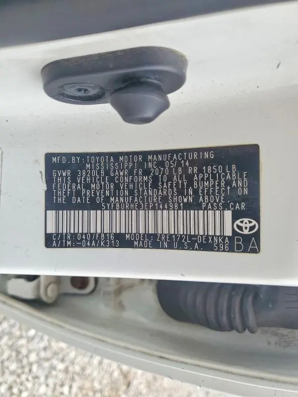 2014 TOYOTA COROLLA LE  