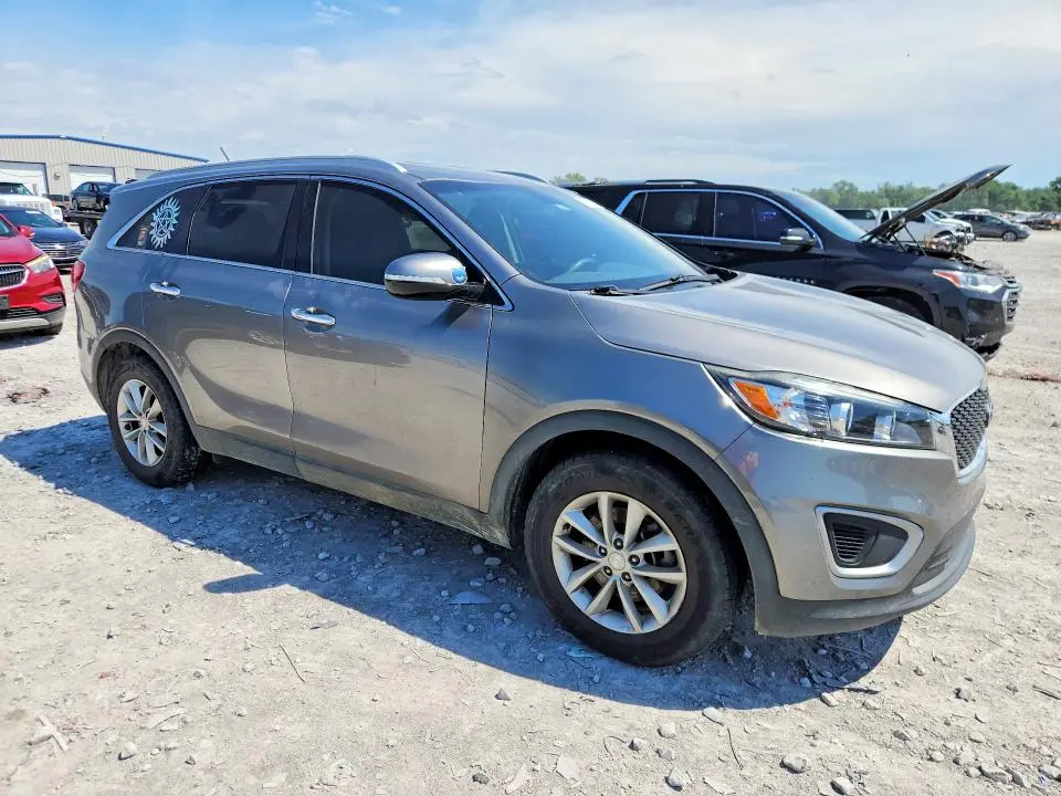 2017 KIA SORENTO LX V6  