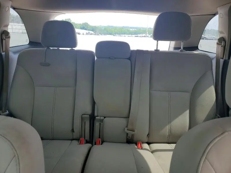 2013 FORD EDGE SE  