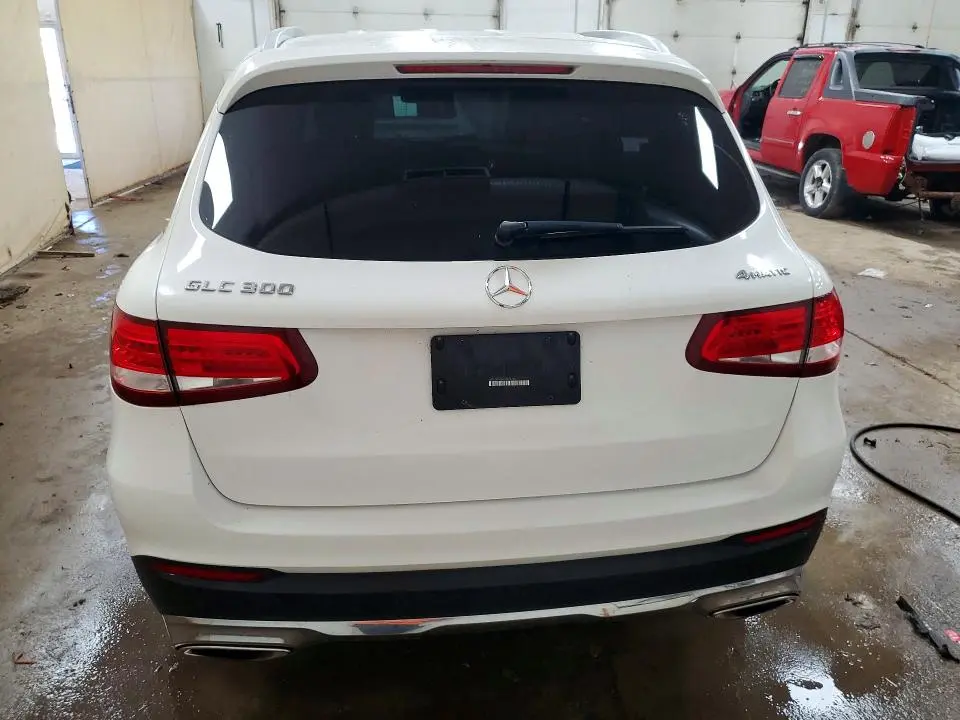 2018 MERCEDES-BENZ GLC 300 4MATIC  