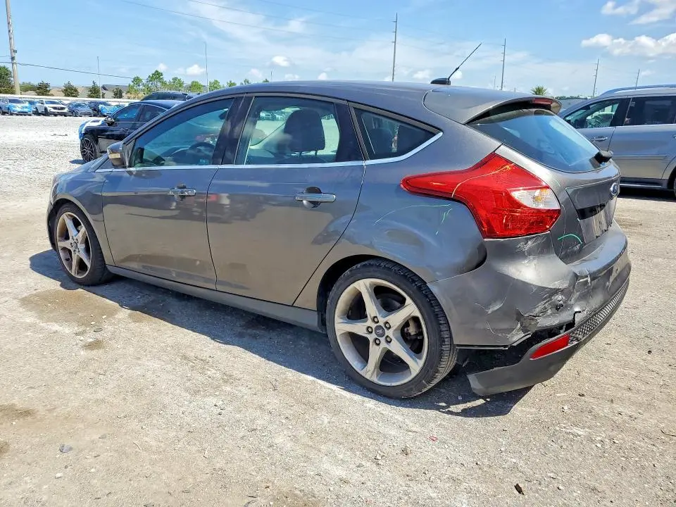 2012 FORD FOCUS TITANIUM  