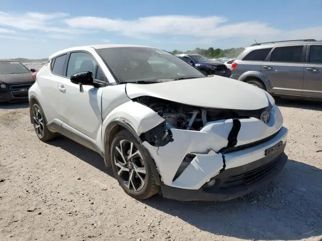 2018 TOYOTA C-HR XLE  