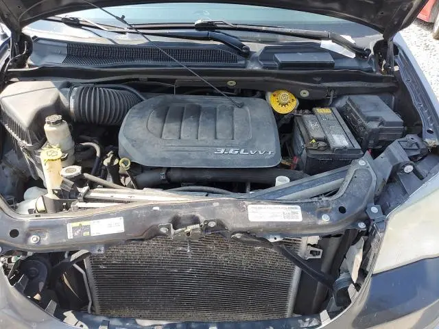 2014 DODGE GRAND CARAVAN SE  