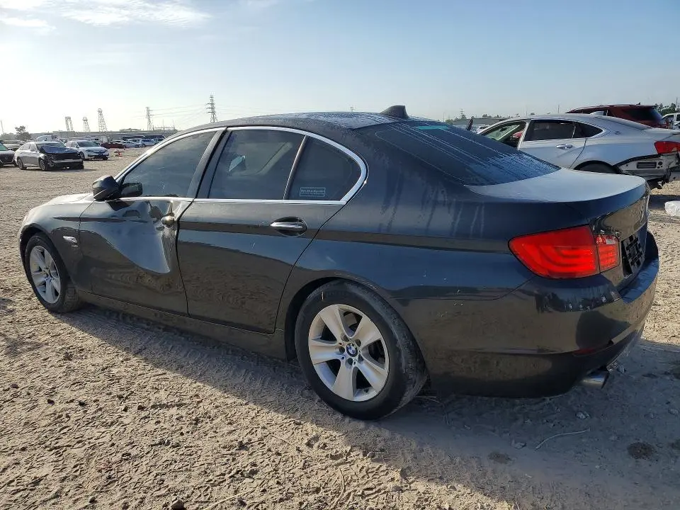 2012 BMW 528 XI  