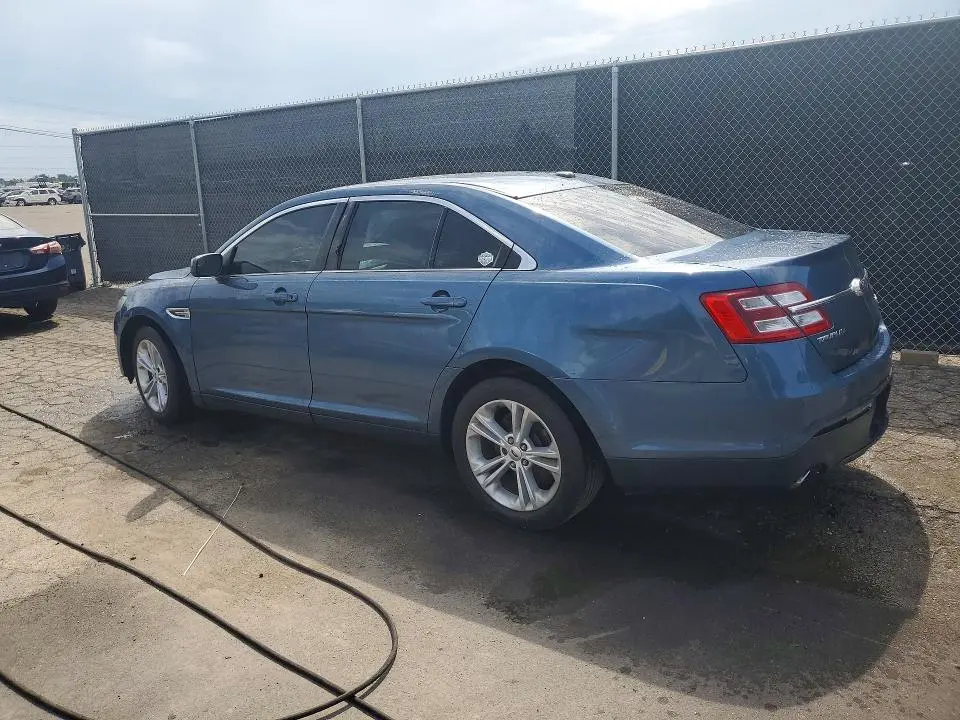2018 FORD TAURUS SEL  