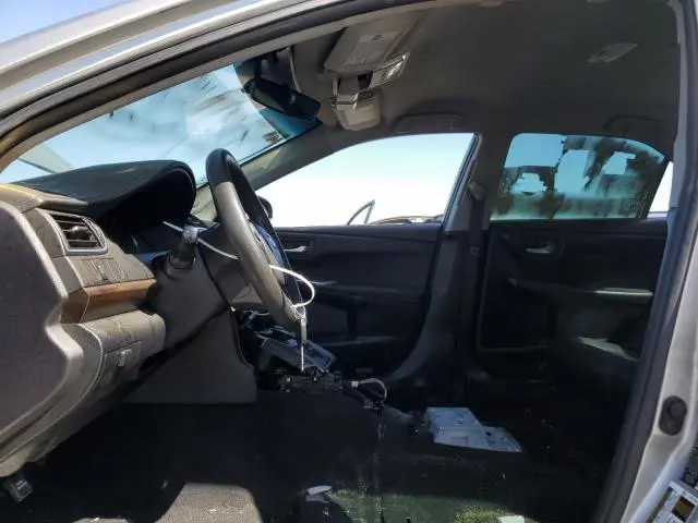 2016 TOYOTA CAMRY LE  