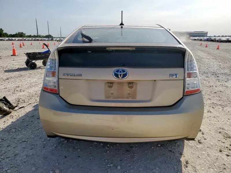 2010 TOYOTA PRIUS   