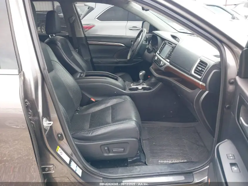 2015 TOYOTA HIGHLANDER LIMITED V6