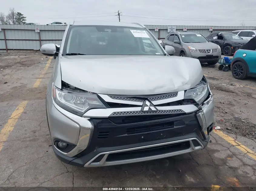 2020 MITSUBISHI OUTLANDER  