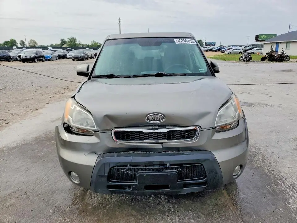 2010 KIA SOUL +  
