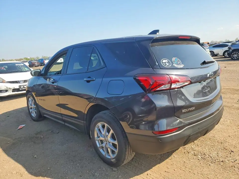 2022 CHEVROLET EQUINOX LS  