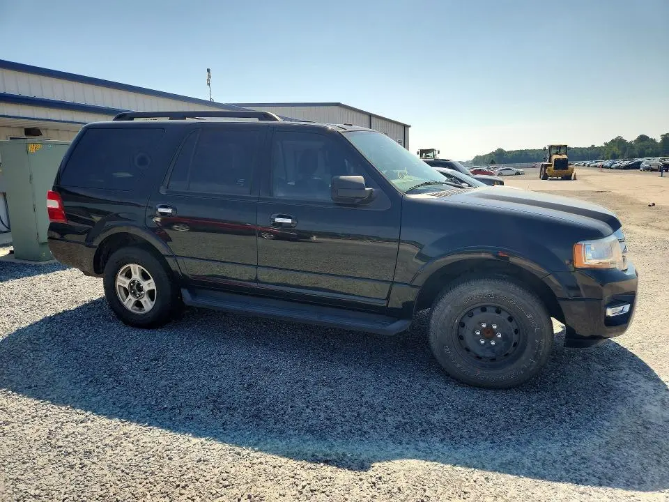 2017 FORD EXPEDITION XLT  