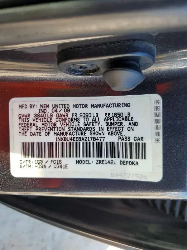 2010 TOYOTA COROLLA LE  