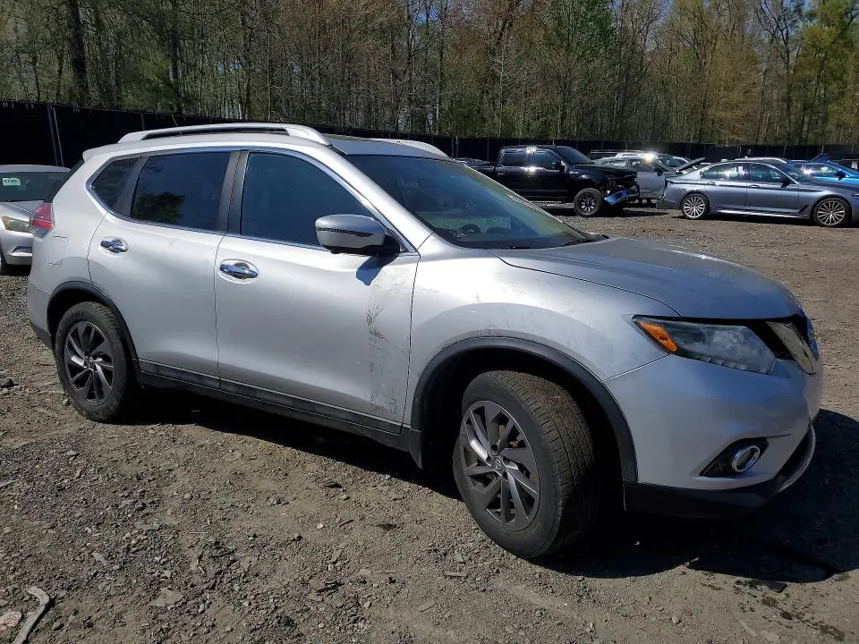 2016 NISSAN ROGUE SL  