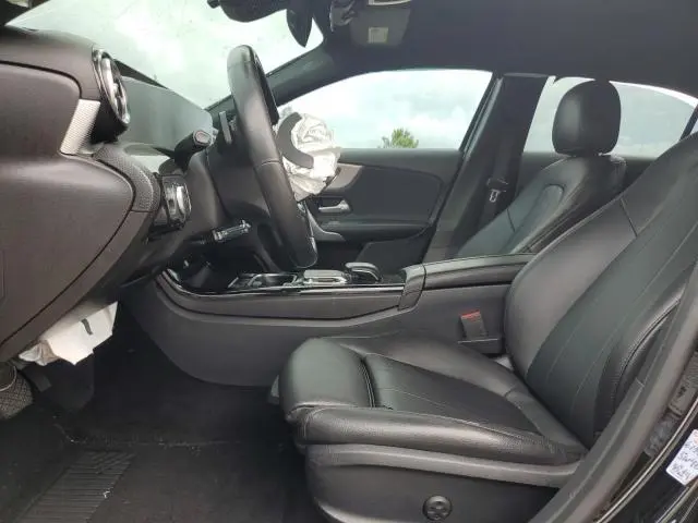 2019 MERCEDES-BENZ A 220  