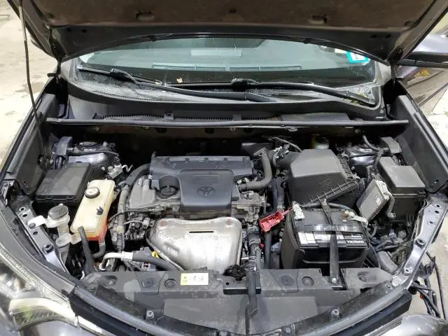 2017 TOYOTA RAV4 XLE  