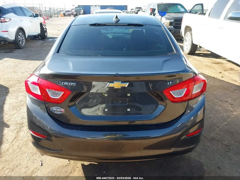 2017 CHEVROLET CRUZE LT AUTO