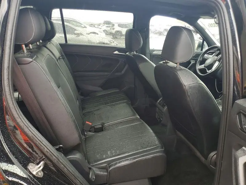 2023 VOLKSWAGEN TIGUAN SE R-LINE BLACK  