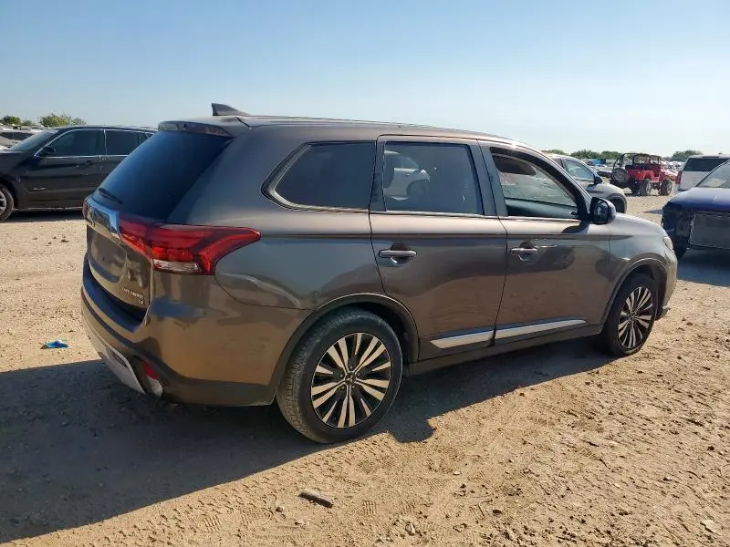 2019 MITSUBISHI OUTLANDER SE  