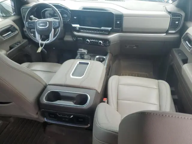 2022 GMC SIERRA K1500 SLT  