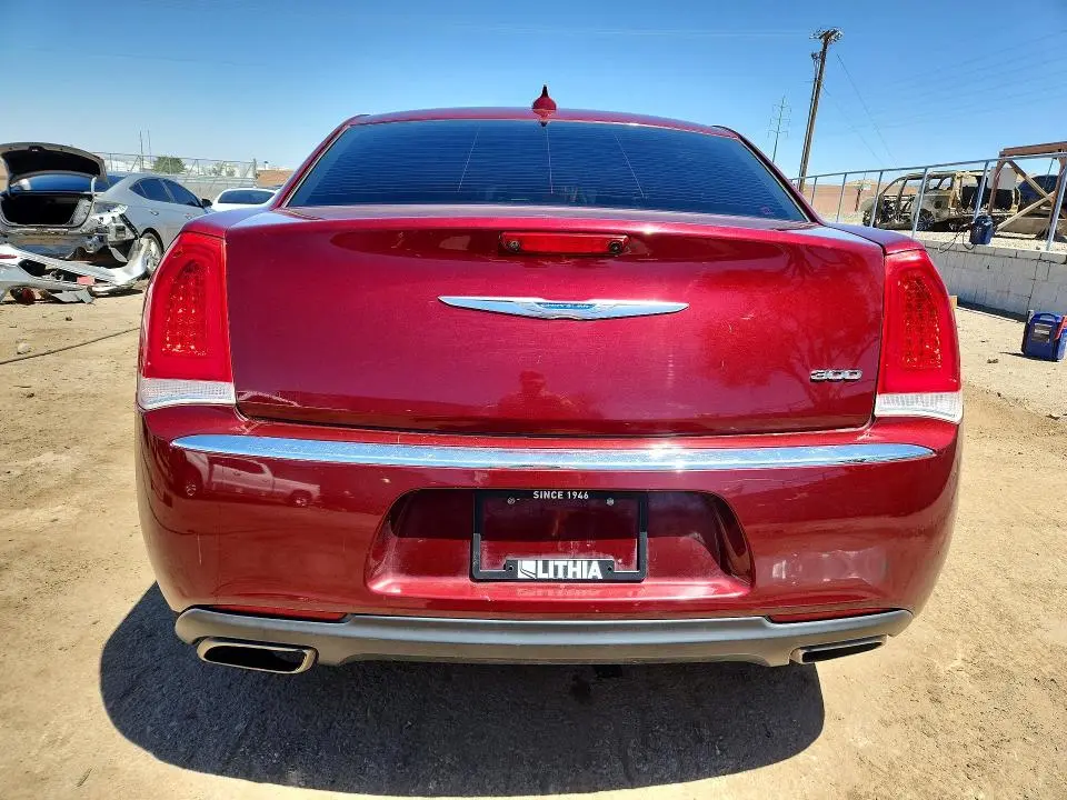 2019 CHRYSLER 300 LIMITED  