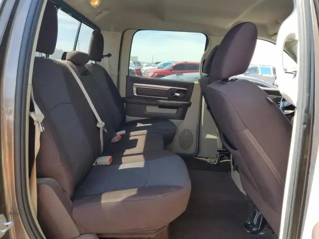 2018 RAM 1500 SLT  