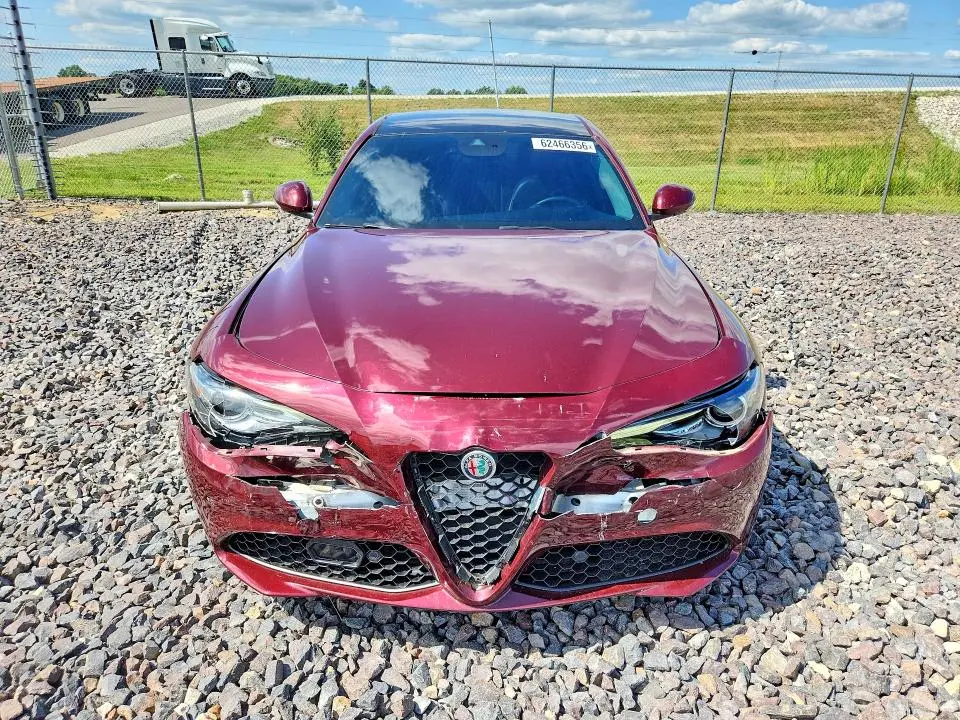 2017 ALFA ROMEO GIULIA Q4  