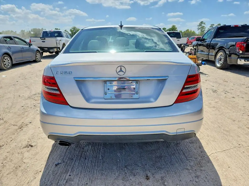 2013 MERCEDES-BENZ C   