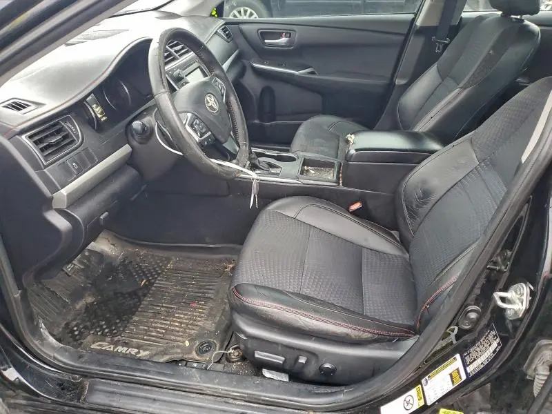 2015 TOYOTA CAMRY LE  