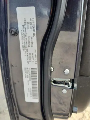 2016 CHRYSLER 300 LIMITED  