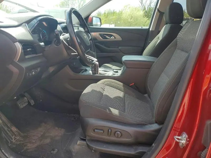 2019 CHEVROLET TRAVERSE LT  