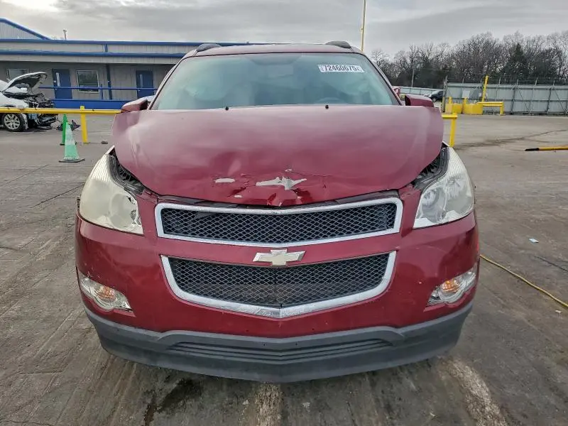 2011 CHEVROLET TRAVERSE LT  